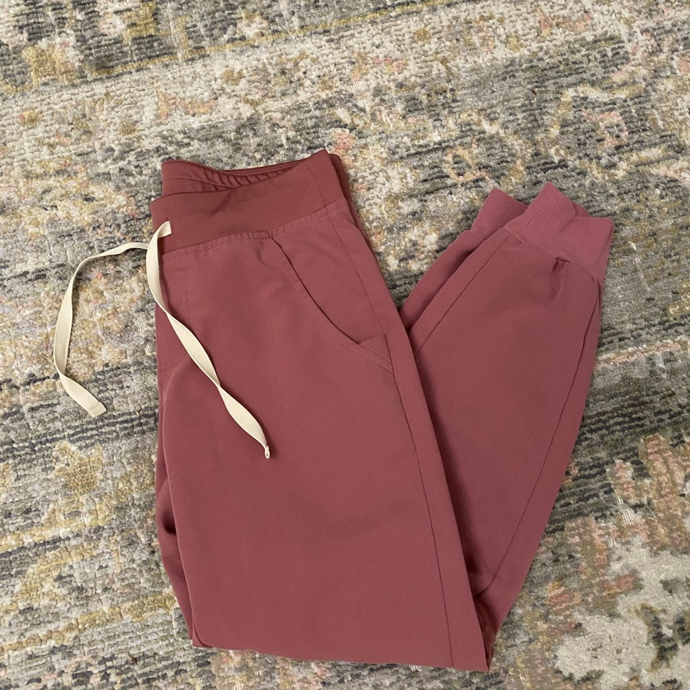 FIGS MAUVE SCRUB JOGGER, XSP